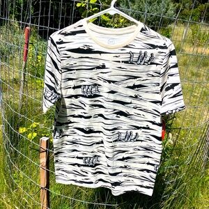 New with Tags Funny Mummy T-Shirt by Wonder Nation. Size XXL